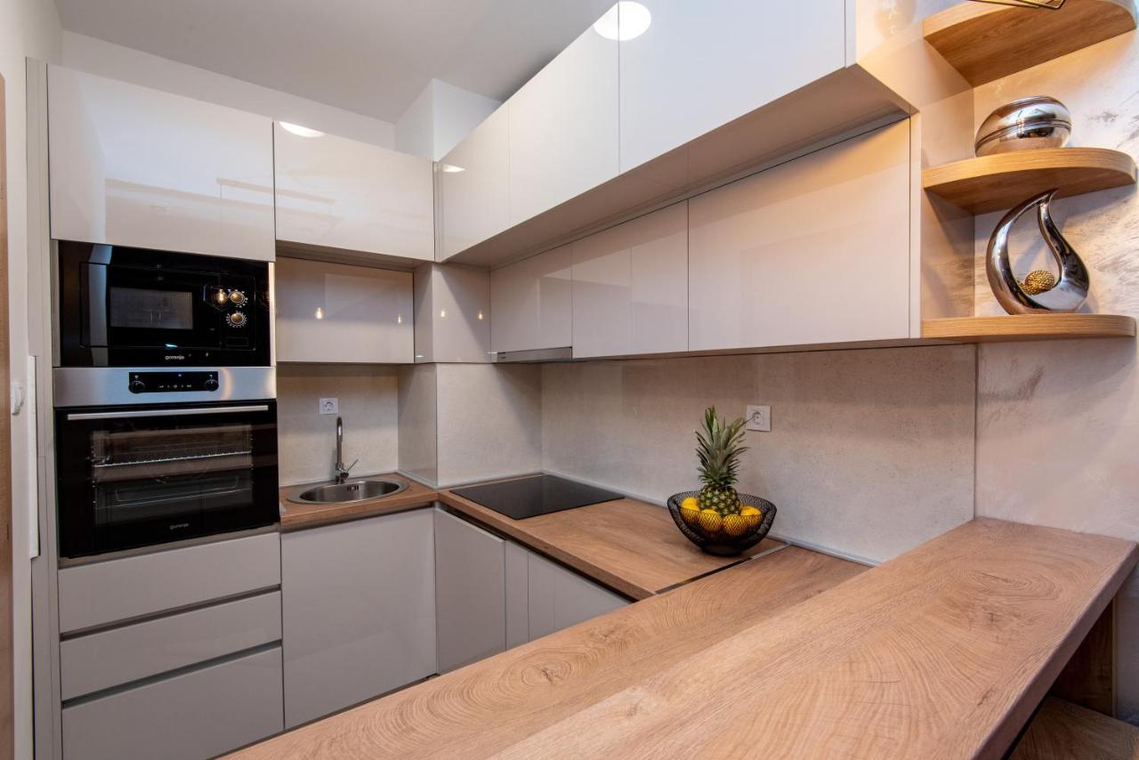 S&S Apartment Becici 부드바 외부 사진